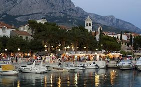 Apartmani Baska Voda